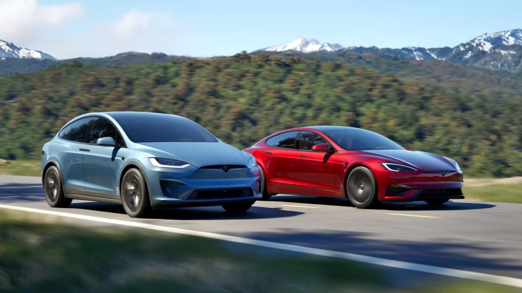2026-tesla-model-s 322