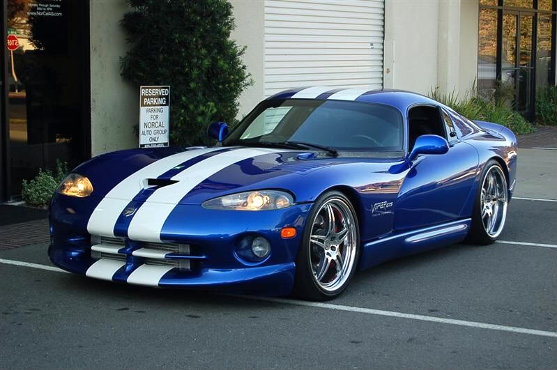 Dodge Viper